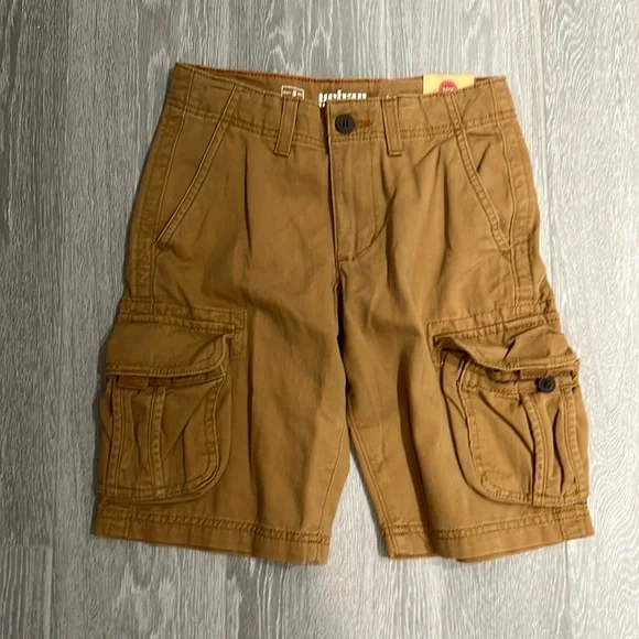 New Boys Urban Pipeline Cargo Shorts Size NWT